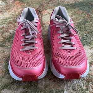 Hoka One One Napali pink athletic shoes 9.5